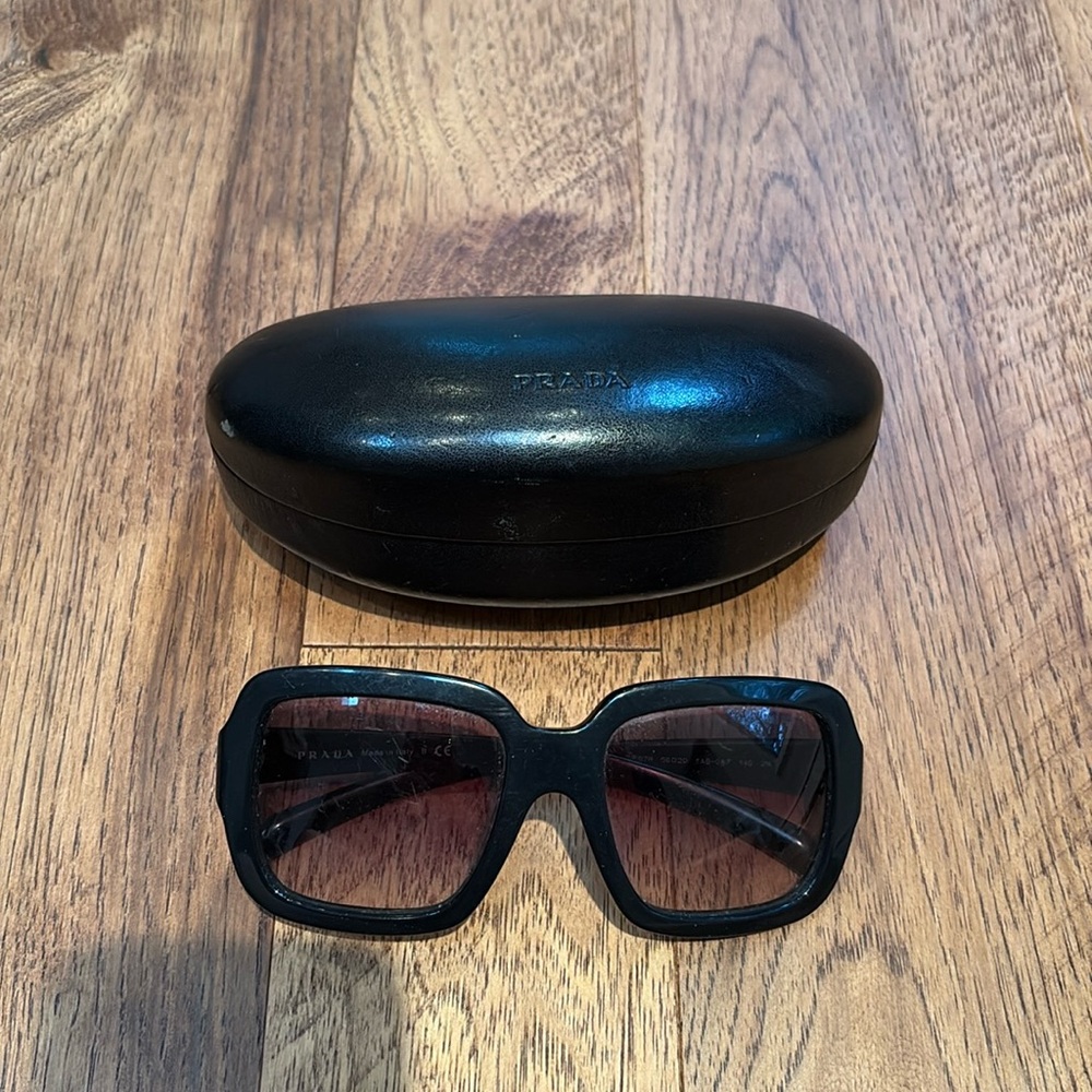 Prada Woman’s Black Sunglasses